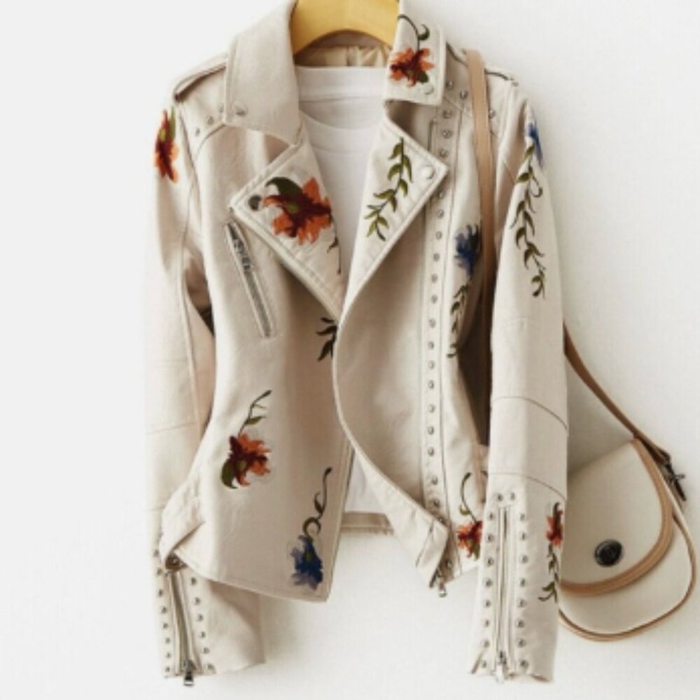 NWT White Leather Biker Jacket with Floral Embroidery and Silver Studs Sz M